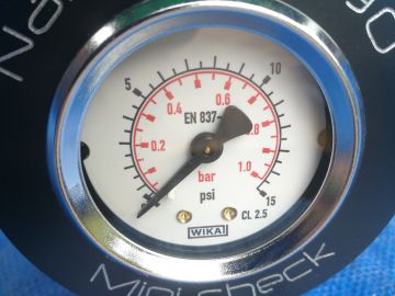 File:Hyperbaric oxygen cell testing pot pressure gauge IMG 20201209 153847.jpg